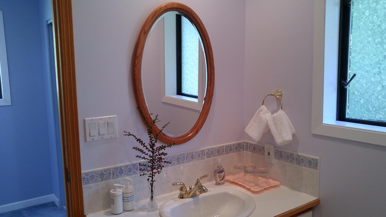 Sunshine Coast Treetop B&B Сешелт Экстерьер фото